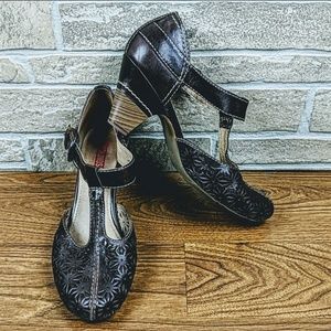 Pikolinos Perforated Moc Stitch Mary Jane